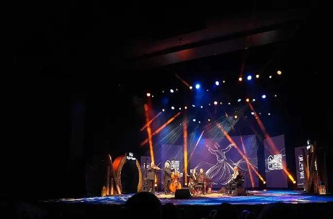 23. Uluslararası Konya Mistik Müzik Festivali Tüm Coşkusuyla Sürüyor