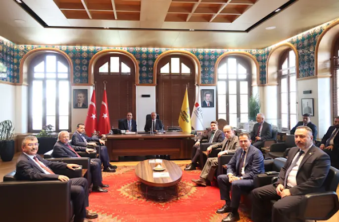AK Parti Genel Başkan Vekili Ala, Konya Büyükşehir Belediye Başkanı Altay’ı ziyaret etti