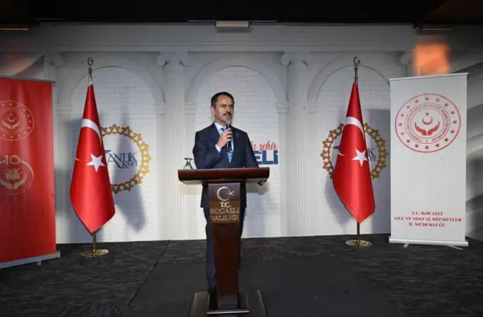 Aktaş, Koruyucu Aile Günü’nde ailelerle buluştu
