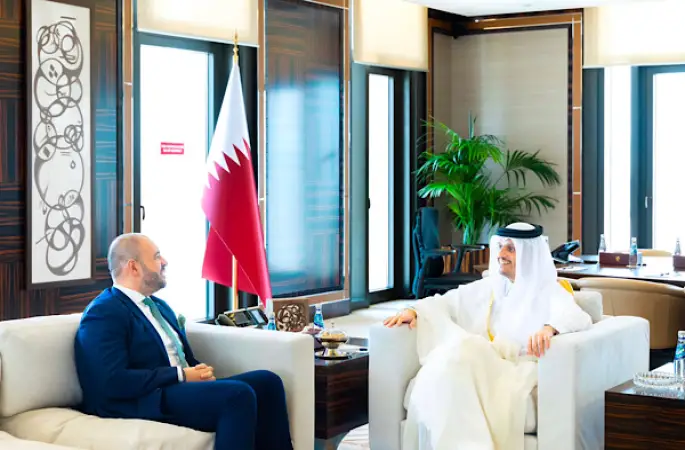 Al Thani, Avrupa Birliği Büyükelçisi Tudor ile bir araya geldi