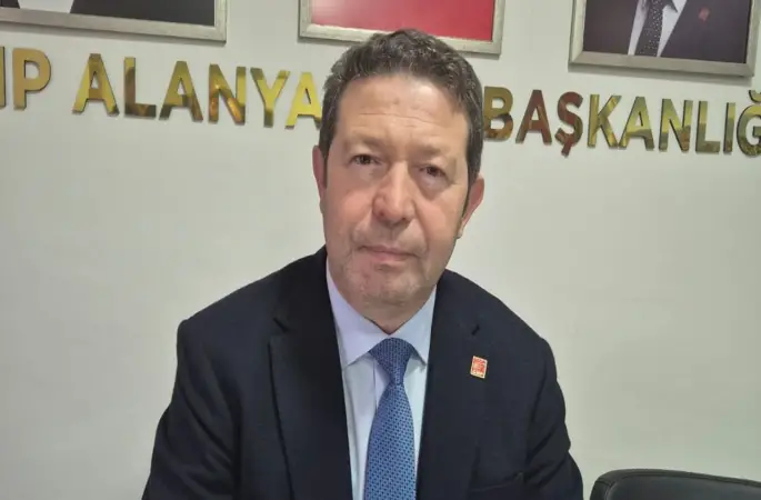 Alanya'da siyasilerden asgari ücrete büyük tepki