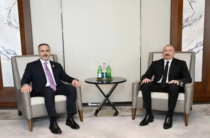 Aliyev ile Fidan, Azerbaycan-Türkiye ilişkilerini görüştü