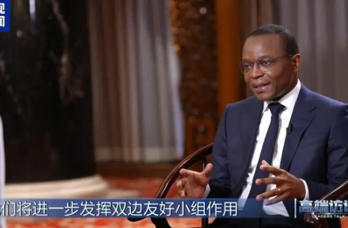 Angola Parlamentosu Başkanı’ndan Çin’deki gelişmelere övgü