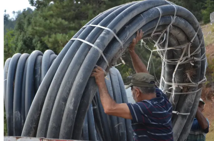  Antalya’da Asmaca Yaylası’na bin 700 metre içme suyu borusu desteği