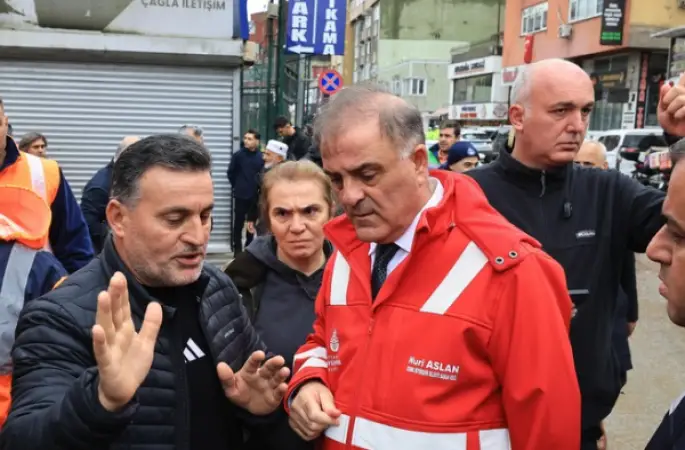 Aslan: İstanbul genelinde sel müdahaleleri sürüyor