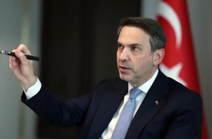 Bakan Bayraktar, Sakarya Gaz Sahası Faz-2 çalışmalarını değerlendirdi