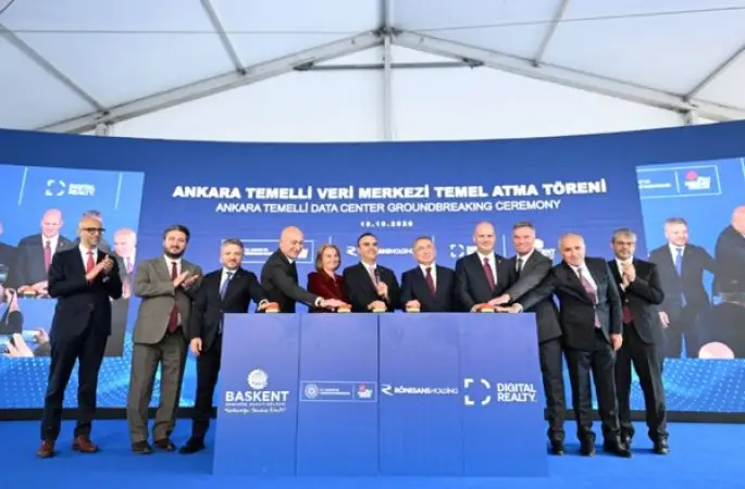 Bakan Kacır: Temelli’de 4,1 milyar dolarlık veri merkezi yatırımı hayata geçirilecek