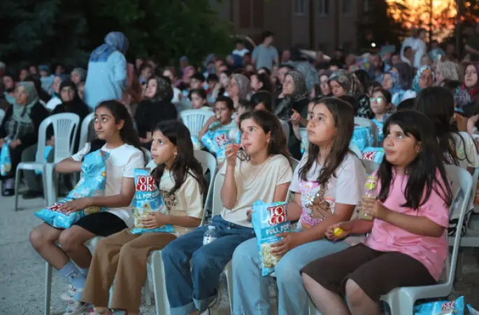 Başkan Altay: Sinema Günleri'nde 80 bin hemşehrimizle buluştuk