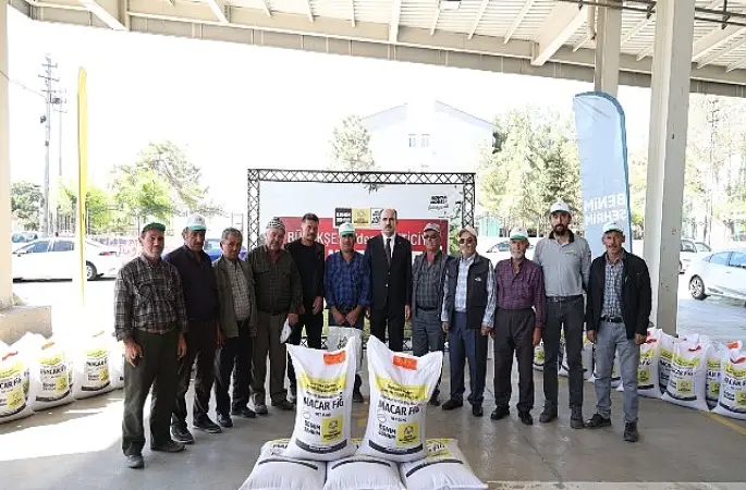 Başkan Altay: “Üreticilerimize Bugüne Kadar 1 Milyon 214 Bin Kilogram Hibe Destekli Macar Fiği Tohumu Verdik"