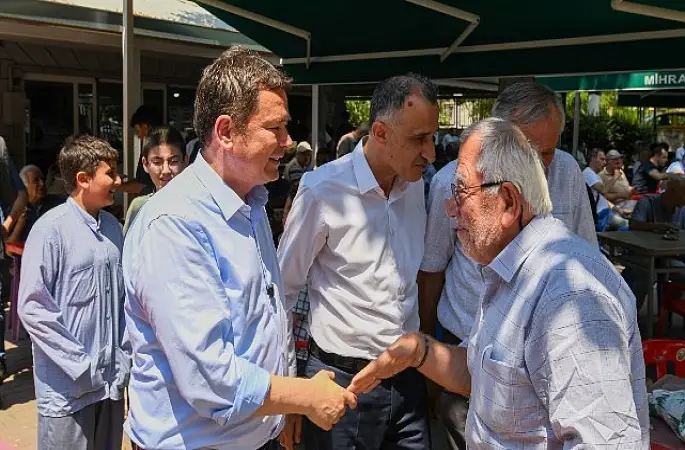 Başkan Aydın Vatandaşlarla Sahada Omuz Omuza