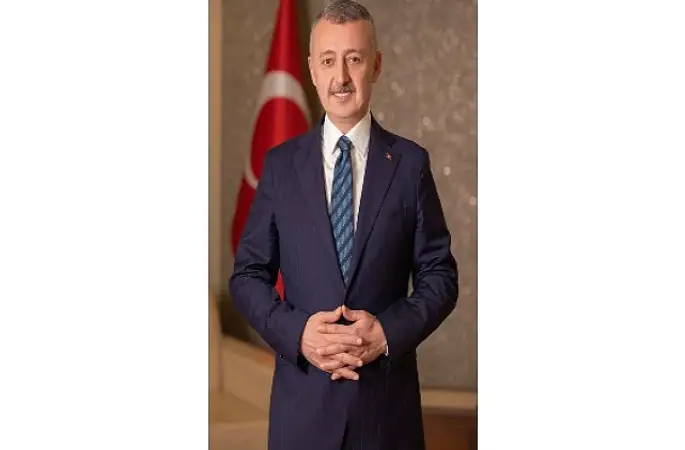 Başkan Büyükakın'dan, İzmit'in kurtuluş yıldönümü mesajı