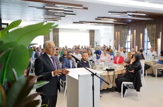 Başkan Büyükkılıç, KAYMEK öğretmenleriyle bir araya geldi