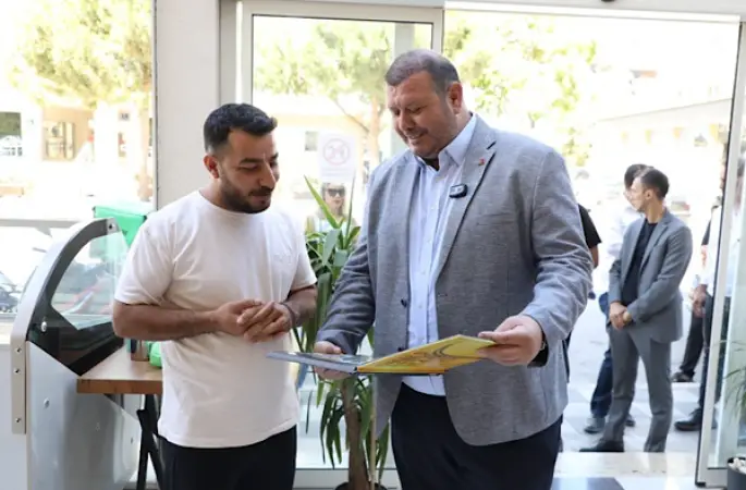  Başkan Çiçek, sahada vatandaşlarla bir araya geldi