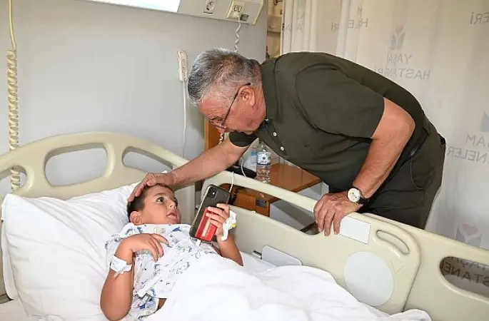 Başkan Topaloğlu'ndan Toplu Sünnet Etkinliğine Ziyaret
