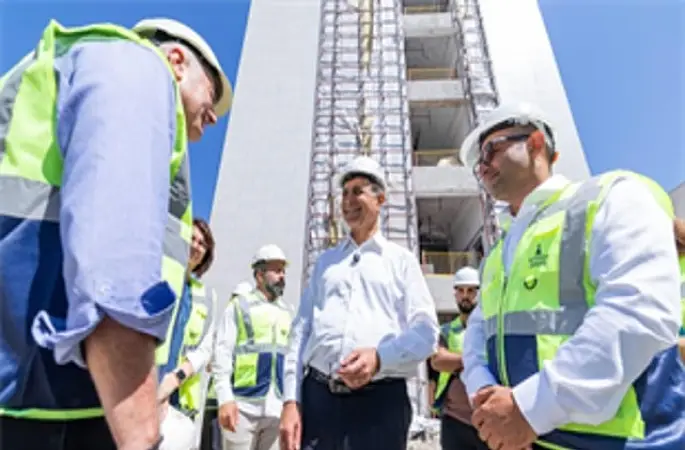 Başkan Tugay, Eşrefpaşa Hastanesi'nin yeni binasını inceledi