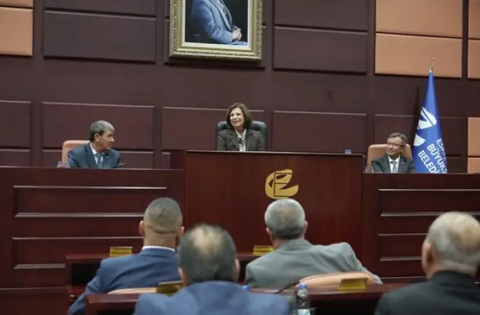 Başkan Ünlüce muhtarlarla bir araya geldi