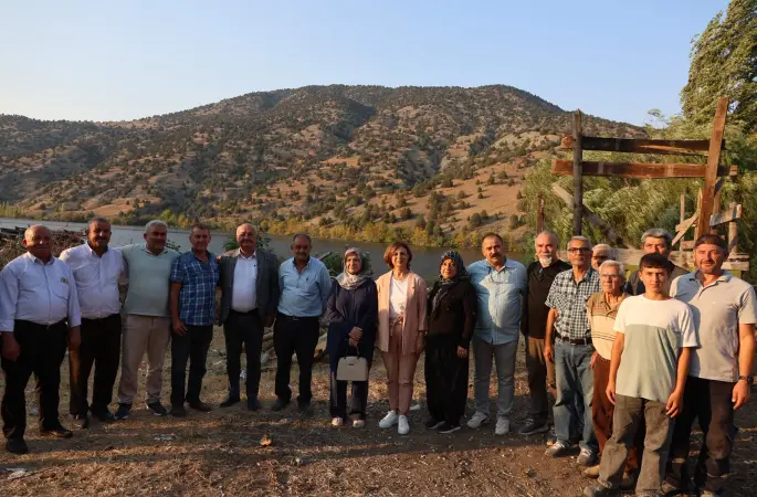 Başkan Ünlüce’den şehit Zeynel Gülgen’in ailesine ziyaret