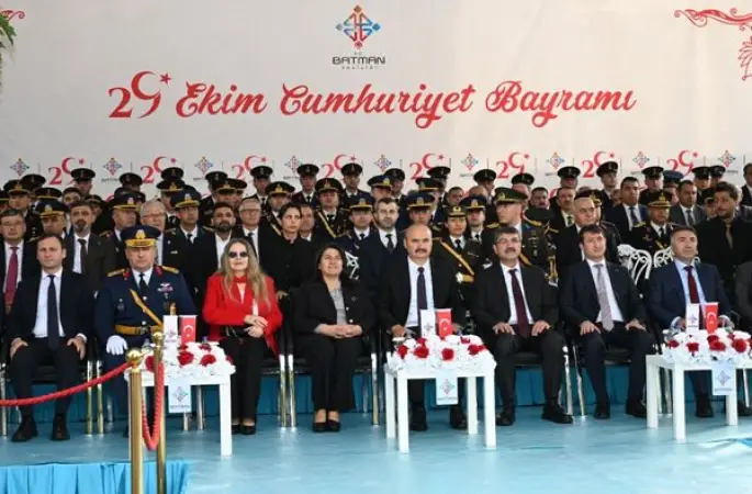 Batman’da Cumhuriyet’in 103’üncü yıl dönümü coşkuyla kutlandı