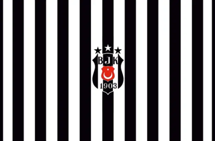 Beşiktaş, Dusan Vlahovic ile 3 yıllık sözleşme imzaladı
