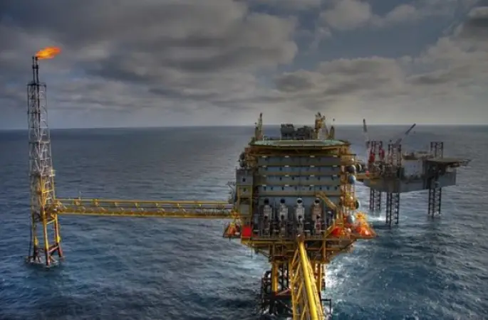 Brent petrolde 105 dolar direnci öne çıkıyor