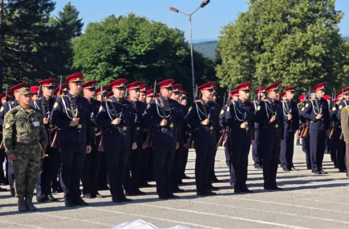  Bulgaristan’da askeri üniversite mezunları diplomalarını alacak