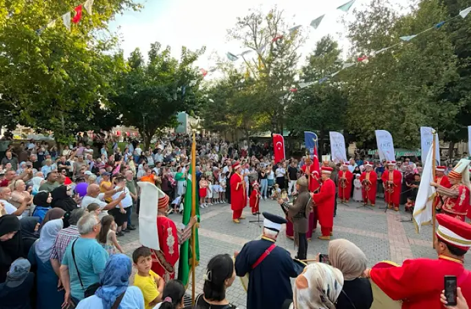  Bursa’da fetih ruhu mehter konserleriyle yaşatılıyor