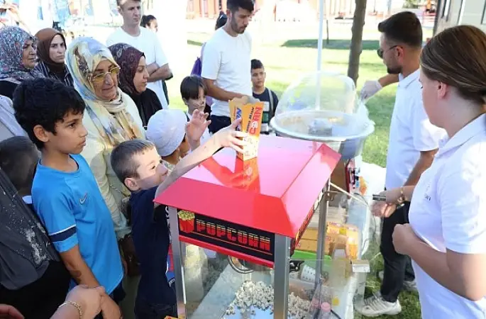 Büyükşehir'den çocuklara renkli okul provası