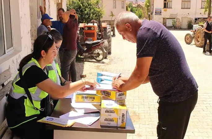 Büyükşehir'den selden etkilenen üreticilere destek 