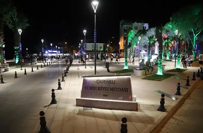 Çandarlı'nın yeni Cumhuriyet Meydanı açılıyor