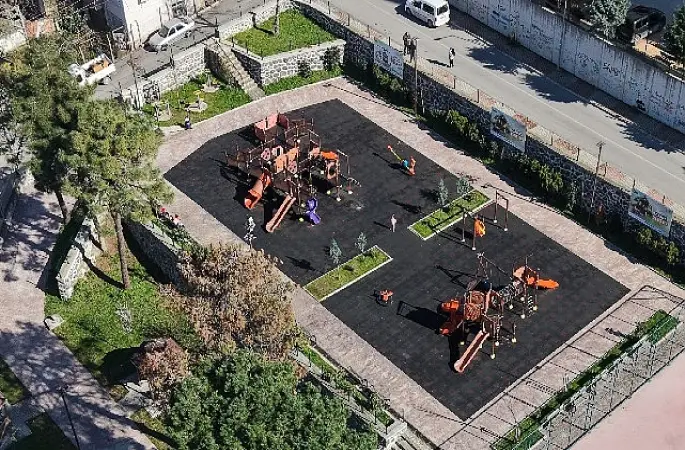 Canik'in Güvenli Parklarında Ücretsiz İnternet Hizmeti Sunuluyor 