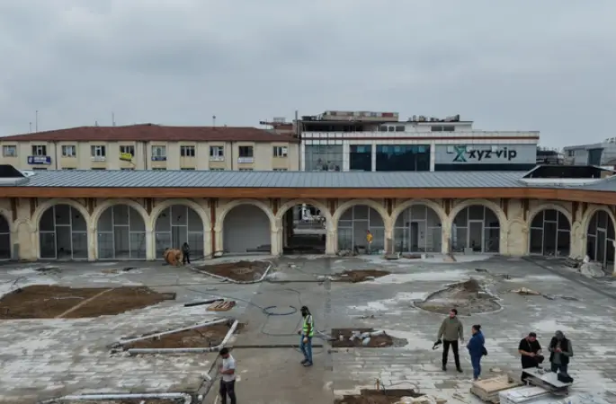 Cedidiye Kent Meydanı projesinde çalışmalar sürüyor