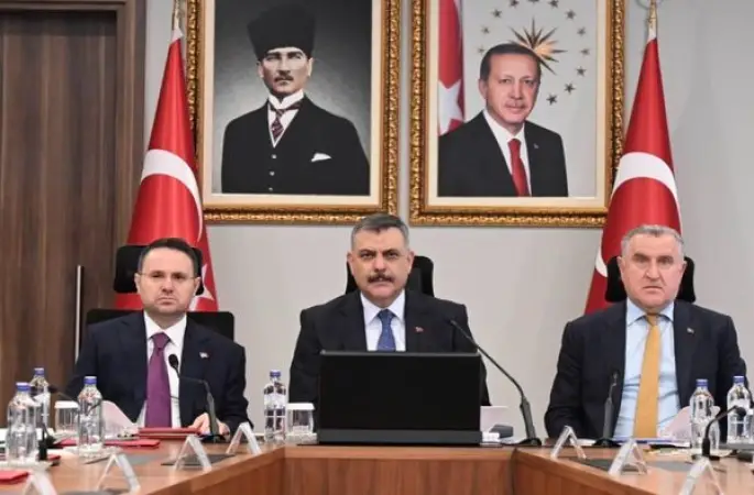 Çiftçi: Spor sahaları centilmenliğin adresi olmalı