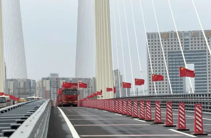 Çin ile KDHC arasındaki yeni köprü hizmete açıldı