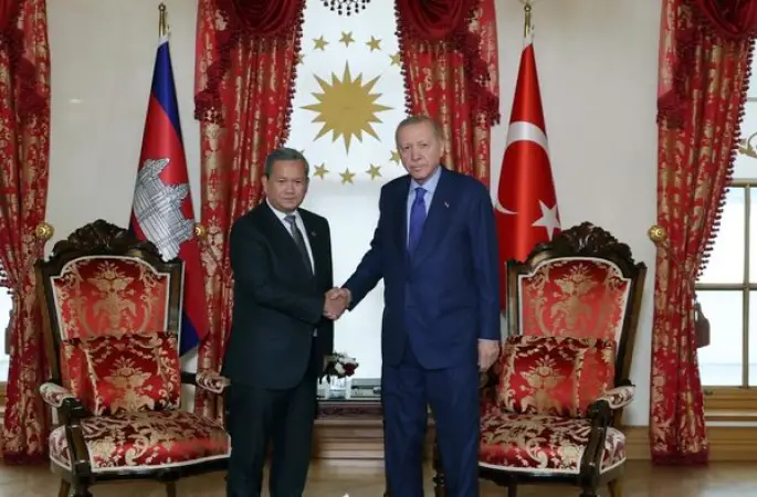 Cumhurbaşkanı Erdoğan, Kamboçya Başbakanı Hun Manet ile görüştü