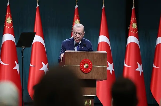 Cumhurbaşkanı Erdoğan Millete Sesleniş Konuşmasında Dünya Belediyeler Birliği Başkanı Seçilen Başkan Altay'ı Tebrik Etti