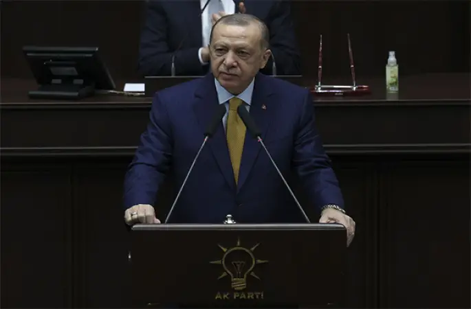 Cumhurbaşkanı Erdoğan ve Macron, Türkiye-Fransa ilişkilerini görüştü