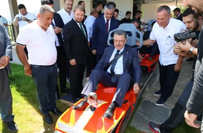 Doğu Karadeniz’in en uzun dağ kızağı Yomra’da açıldı