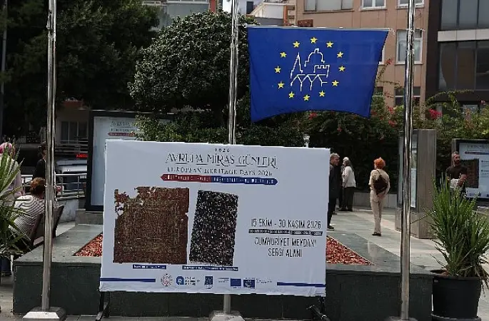 Döşemealtı halılarının hikâyesi Cumhuriyet Meydanı'nda