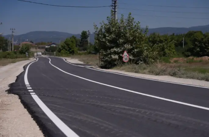 Düzce’de altyapısı tamamlanan yollar önceliklendiriliyor