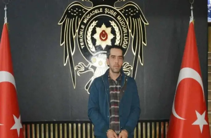 FETÖ üyesi Yasir Gülen İstanbul'daki operasyonla yakalandı