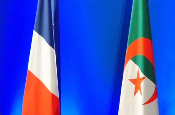 Fransız sömürgeciliğini suç sayan yasa tasarısı, Cezayir Meclisinde kabul edildi