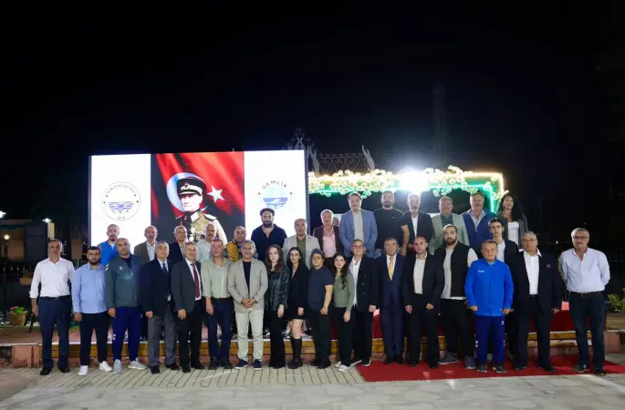 Gemlik Belediyespor, Dayanışma Gecesi'nde bir araya geldi