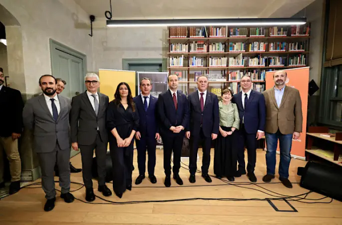 İBB Cumhuriyet Tarihi Araştırmaları Merkezi, Zafer Toprak Arşivi ile açıldı