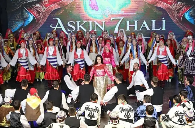 İnegöl Belediyesi Halk Dansları Topluluğu Yaza Merhaba Dedi