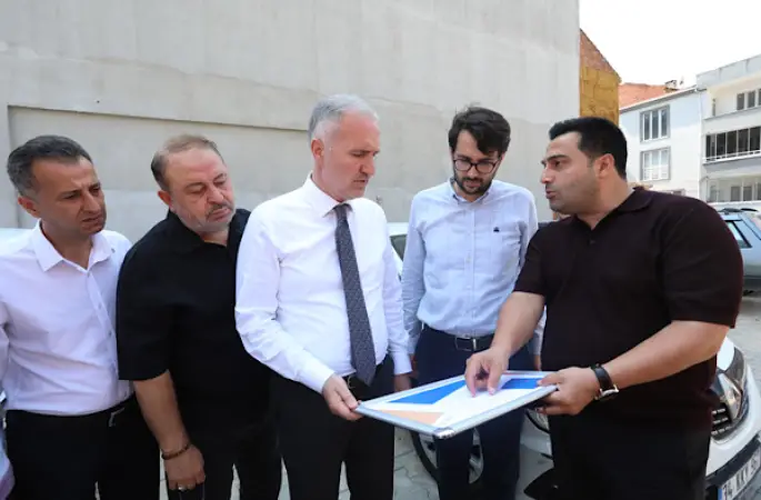  İnegöl’de kamulaştırılan alana 16 araçlık otopark kazandırıldı