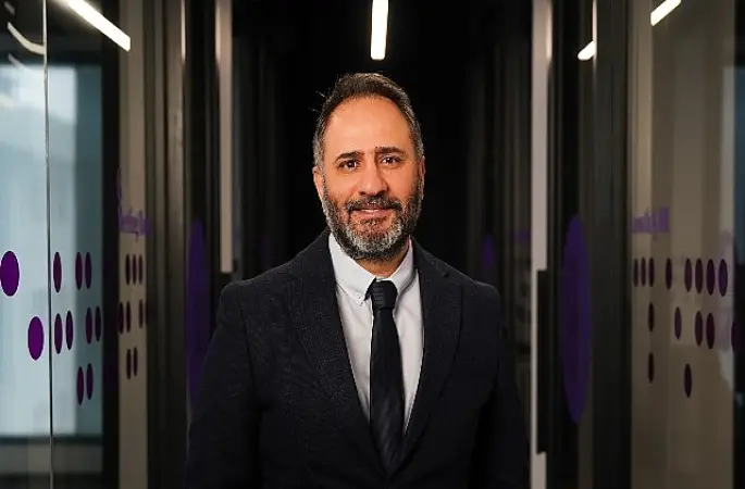 İşe alımda yapay zekâ dönemi hızlanıyor:  Şirketlerin yüzde 51'i AI kullanıyor