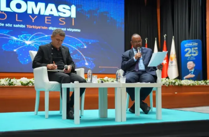 İstanbul’da gençler için Diplomasi Atölyesi başladı