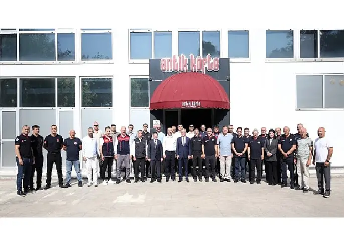 İtfaiyeciliğin geleceği Kocaeli'de konuşuldu