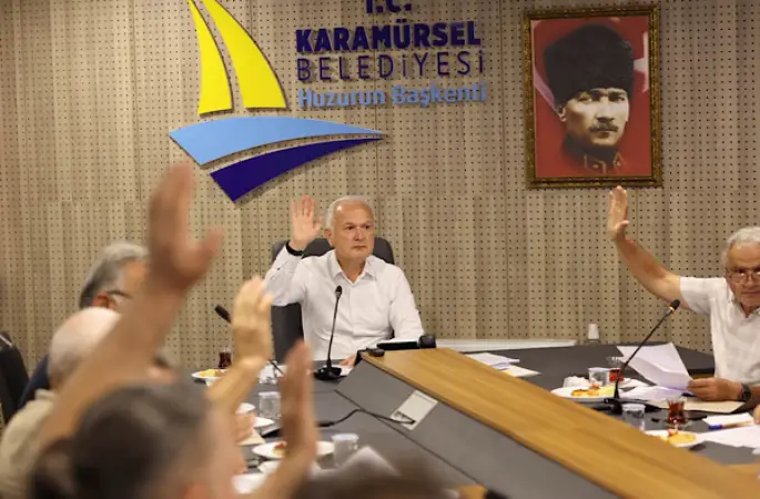 Karamürsel Meclisi’nde imar planı tadilatları görüşüldü