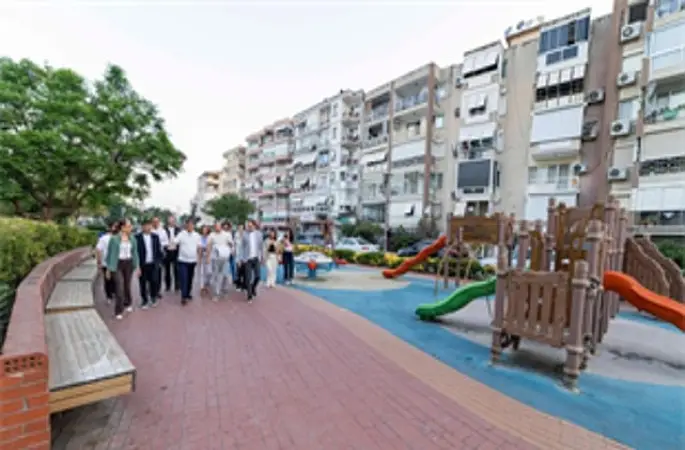 Karşıyaka'nın kalbine kesintisiz bisiklet yolu geliyor